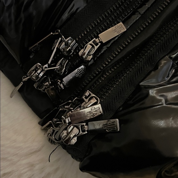 Moncler Shiny Black Jacket with Fur Detail - Picture 4 of 6